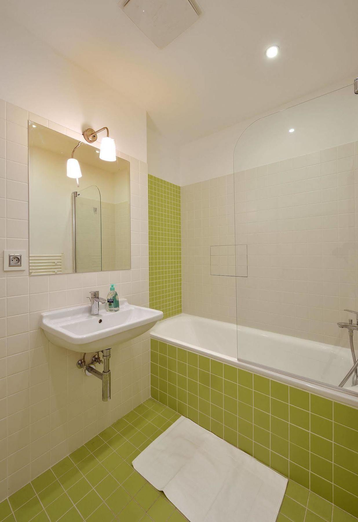Ambiente Serviced Apartments - Dunajska Bratislava Exteriör bild