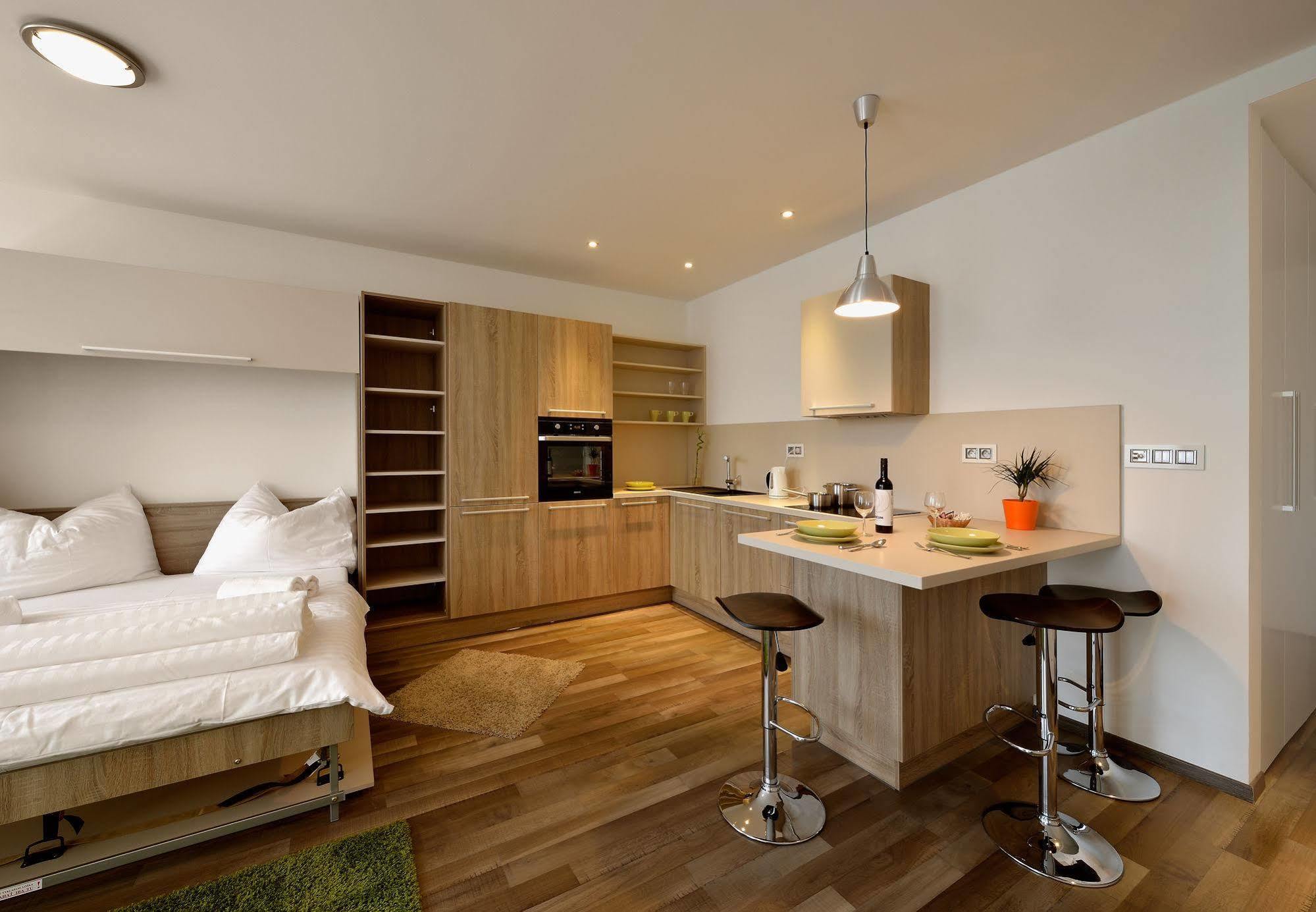 Ambiente Serviced Apartments - Dunajska Bratislava Exteriör bild